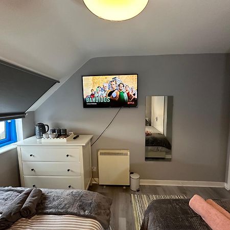 Wembley Serviced Apartment, 20Mins From Central London Exterior foto