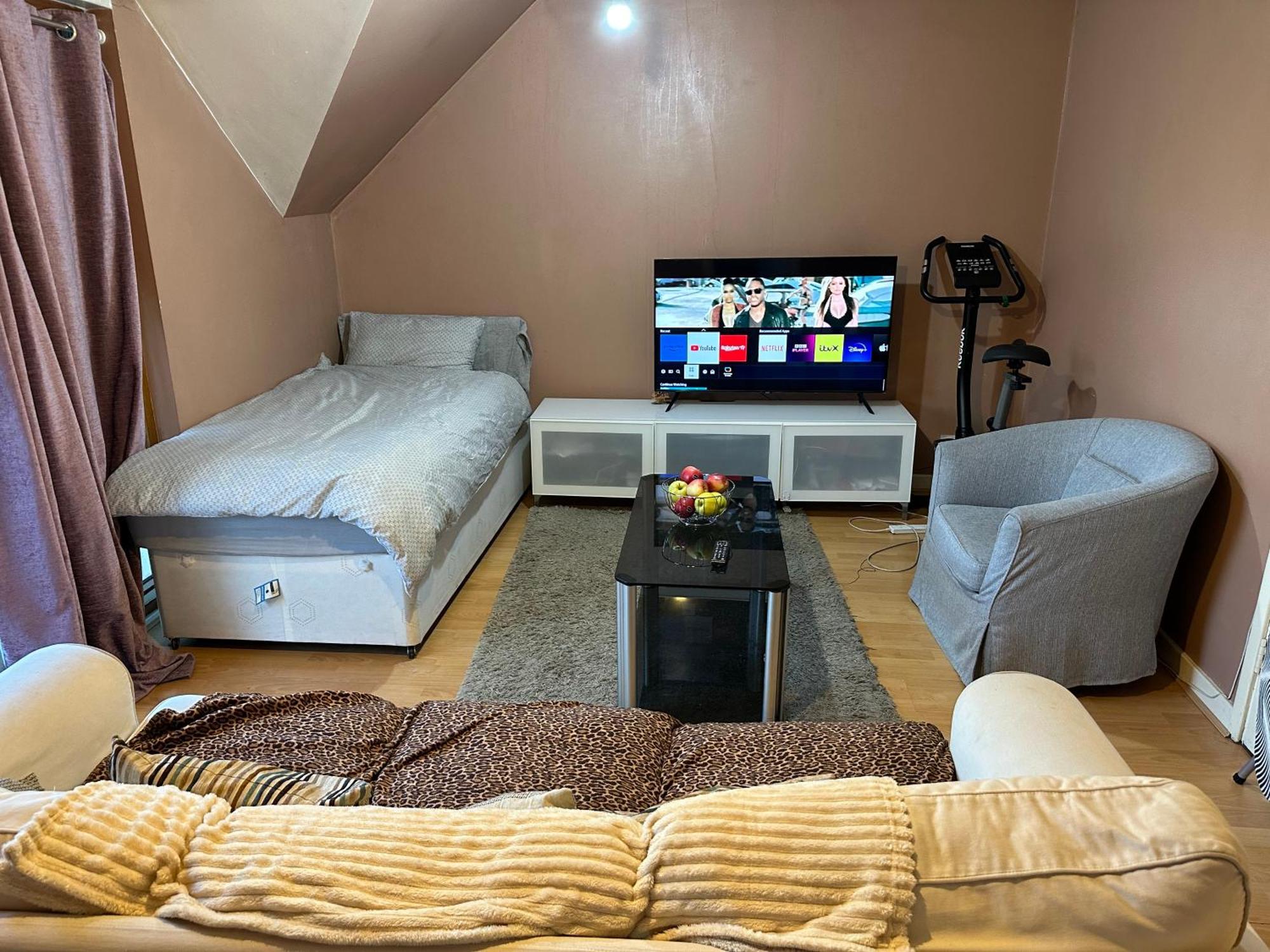 Wembley Serviced Apartment, 20Mins From Central London Exterior foto